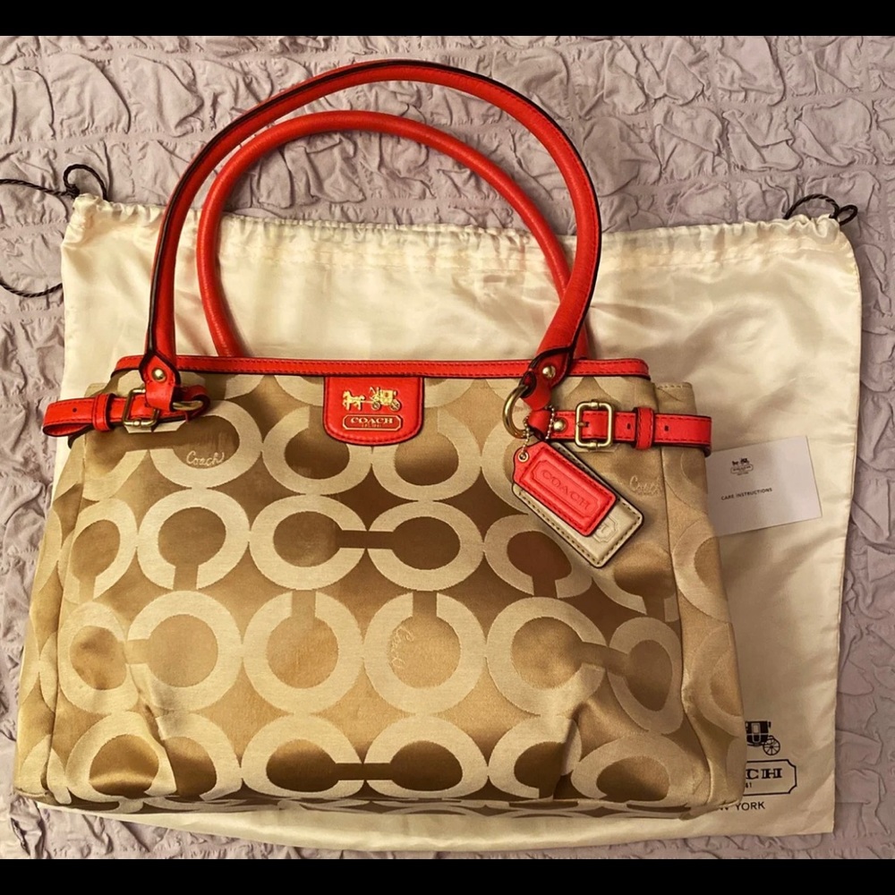 Coach Purse - Picture 10 of 10